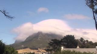 Table Mountain South Africa Tablecloth time lapse [upl. by Nanci]