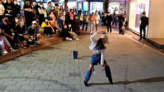 WEDNESDAY SARANG LOVELY LITTLE GIRL HIGHLY TALENTED FANTASTIC PERFORMANCE HONGDAE BUSKING [upl. by Eurydice]