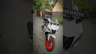 frist edit please subscribe r15white yamahar15mv4 ridewithme bikeshorts r15v4blue funny [upl. by Anival656]