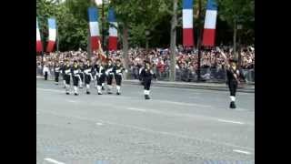 Défilé du 14 juillet 2012 des Chasseurs a pied et alpins [upl. by Lougheed532]