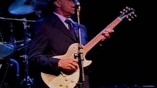 Hubert Sumlin e André Christovam Trio  Killing floor  Natu Blues Festival 2002 [upl. by Arod171]