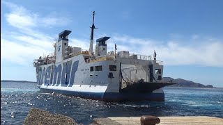 Traghetto SIMONE MARTINI della SIREMAR in arrivo al porto di LEVANZO [upl. by Riehl]