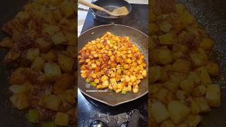 Papas con chorizo  Potato and beef chorizo hash [upl. by Akcirehs]