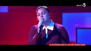 Louane amp P3gase interprètent “Soleil” en live  C à vous  28102024 [upl. by Guillermo]