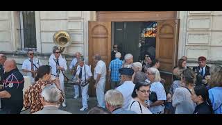 Fanfare place de la mairie de Montélimar l [upl. by Hendrika]