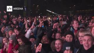 Darude  Sandstorm NYE 2016 countdown amp fireworks in Helsinki Finland [upl. by Jadda]