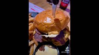 hamburgueseria rockabilly rockabilly food restaurant vintage special [upl. by Ammej782]