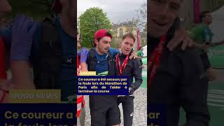 Ce coureur a été secouru lors du marathon de Paris shorts [upl. by Selig]