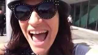 LAURA PAUSINI GREETINGS FROM MIAMI fiorello edicolafiore pausini20th [upl. by Lamont]