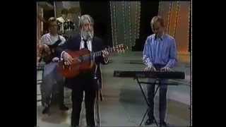 ronnie drew and stocktons wing now im easy RTE TV ireland1987 kieransirishmusicandsurvivalcompou [upl. by Viguerie]