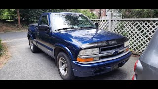 Vinyl Wrapping The Grill Bowtie On My Chevy S10 [upl. by Ruyam]