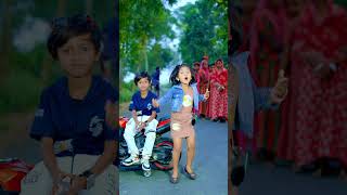 Tomar kaun kaun jaega Baitha go shortvideo dance rowshantv lovemusic [upl. by Klepac]