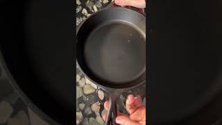 Comparing a vintage Lodge castiron skillet to a modern day Lodge skillet ￼ [upl. by Silera]