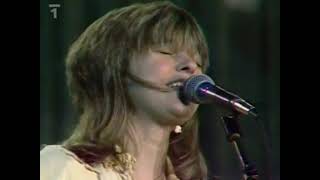 06 Suzi Quatro  Live in Praha 1979  Evie [upl. by Ttirb]