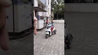 Electric 3 wheeler scooter special ledies drive more information please contact 7888040405 [upl. by Ahsenyt]