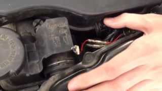 E46 Luftfilter tauschen  air filter change  BIMMERYOURSELF [upl. by Nhtanhoj241]