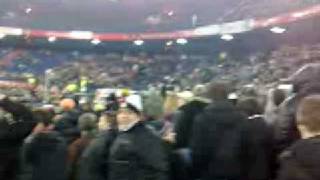 Feyenoord  Lech Poznan 171208 Vliegende polen en stewards [upl. by Conyers]