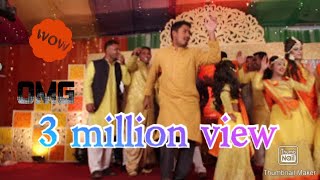 আশরাফুল এর মজার নাচ দেখুন।।Cricketer Ashraful ShommoNasir amp Mominul Funny dance [upl. by Engelhart738]