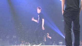 DANCELIVE FINAL 2011 BREAK Yosshi vs WING ZERO【QUARTERFINAL】 [upl. by Lexis]