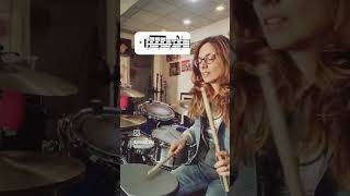 Syncopation aulasdebateria drums syncopation drummergirl [upl. by Mailand]