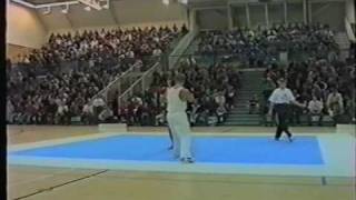 MASTER CUP 2 Ossi Airaksinen kyokushinkai Karate vs Mika Pietilä thainyrkkeily  1  2 [upl. by Naarah]