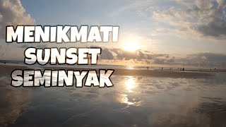 MENIKMATI SUNSET di PANTAI DOUBLE SIX SEMINYAK [upl. by Aerdnael]