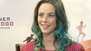 10 MINUTOS COM KAYA SCODELARIO [upl. by Ellicott]