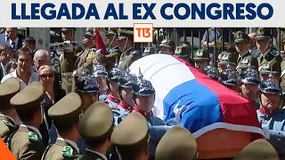 El momento de la llegada del cuerpo de Sebastián Piñera al ex Congreso Nacional [upl. by Shawn970]