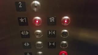 DC Hydraulic Elevators  TownePlace Suites by Marriott KeenelandAirport  Lexington KY [upl. by Reggy]