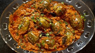 मालवणी वाटणात तयार केलेली भरली वांगी ।Bharli Vangi Recipe॥ [upl. by Heyra]