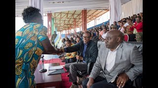 Reba uko Perezida Kagame yakiriye ikibazo cy uyu mubyeyi w i Nyamagabe [upl. by Kamp]