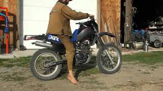 Honda XR500RE easy cold start [upl. by Etiuqram]