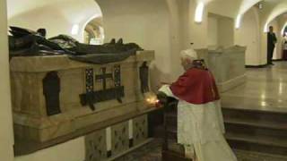 Pope visits the tombs of his predecessors [upl. by Hyland]