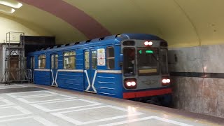 817177145 прибывает на станцию метро Канавинская [upl. by Incrocci]