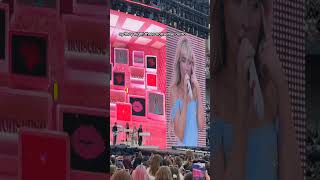 Sabrina Carpenters Nonsense outro for Sydney night 3 of The Eras Tour 🇦🇺 [upl. by Ademla]