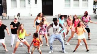 IbOz  Petit Bisou Clip OFFICIEL Remix 2mille15 [upl. by Nail889]