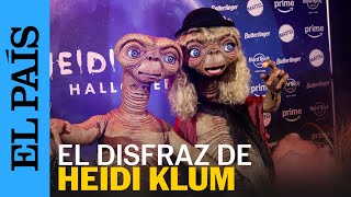 HEIDI KLUM se disfraza de ET para la fiesta anual de Halloween  EL PAÍS [upl. by Faulkner315]