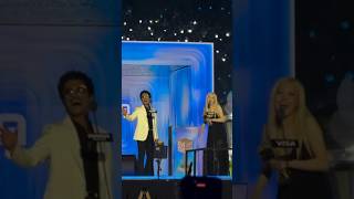 Rosé and Bruno Mars win the Global Sensation award at the Mama Award 2024 rosé brunomars [upl. by Blight324]