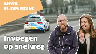 Invoegen op de snelweg met de auto tips  ANWB Rijopleiding [upl. by Darrell]