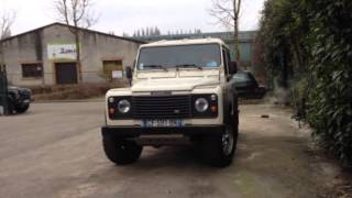 Land Rover Defender V8 new gearbox first test [upl. by Kelila]