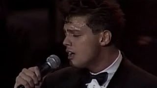 Luis Miguel  Contigo En La Distancia Live  Auditorio Nacional México 1992 [upl. by Hibbitts]