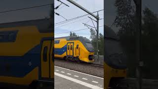 Treinen op Station Breukelen [upl. by Amedeo711]