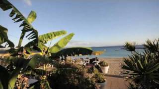 Villa Camelot with private pool  Playa Blanca amp Papagayo Beach Lanzarote [upl. by Adnarem]