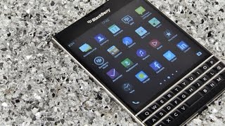 Обзор смартфона BlackBerry Passport с большим квадратным экраном [upl. by Schaaff629]