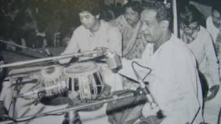 Pandit Bhimsen Joshi  Live Audio  Raga Basant  Bandish In Teental  Fagawa Brij Dekhan Ko [upl. by Paulette985]