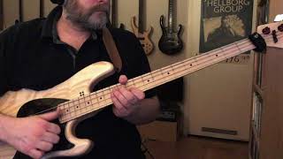 Stanley Clarke  Lopsy Lu Bass Riff [upl. by Fulvi]