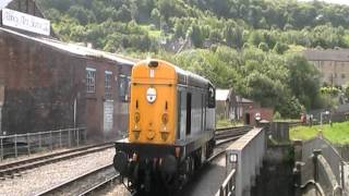 Grid and Chopper mega thrash as class56 and class 20 depart Keighley at Diesel Gala May 2011 [upl. by Rabbaj]