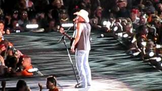 Kenny Chesney singing quotBostonquot  Gillette Stadium  August 15 2009 [upl. by Dorise]