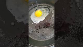 HOW TO MAKE OVER HARD EGGS cookingchannel recipetutorial eggs recipeshorts foodshorts shorts [upl. by Mehalick]