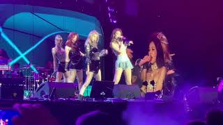 Dont know what to do Blackpink Coachella weekend 2 [upl. by Euqinahc]